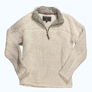 True grit small Sherpa, super warm & very comfy! In good condition:)